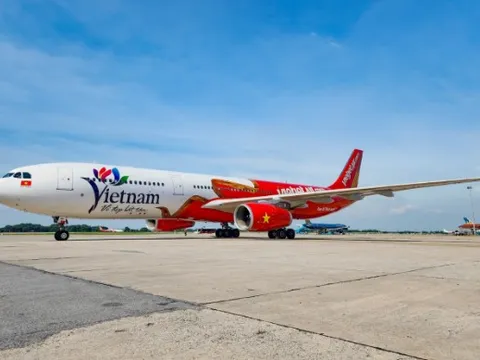 Biểu tượng Du lịch Việt Nam lên thân tàu bay lớn của Vietjet