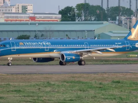 Máy bay Vietnam Airlines hạ cánh khẩn cấp tại Dubai