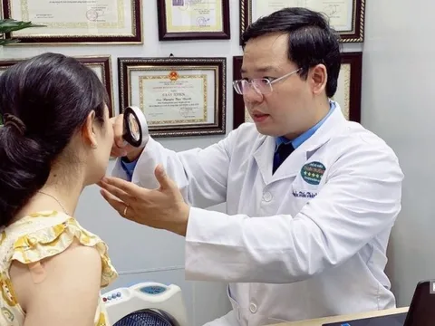 Cái kết đắng của người phụ nữ U40 chi 50 triệu đồng lăn kim trị mụn