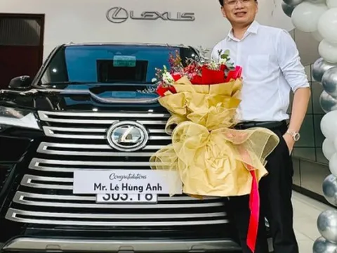 Shark Hùng Anh tậu thêm LX 600 giá ít nhất 8,5 tỷ dù đã có đủ loại xe sang Lexus, BMW và Porsche