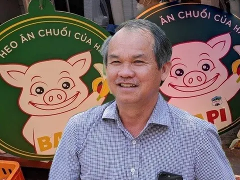 Giá heo hơi leo lên đỉnh cao nhất năm, bầu Đức chuẩn bị "có quyền gáy lại"