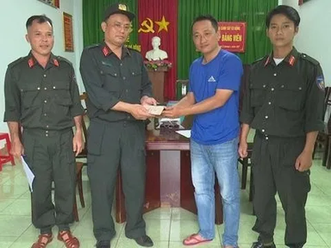 Nhặt được 45 triệu đồng, Thượng sĩ công an trả lại cho người đánh rơi