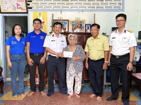 Lữ đoàn 127 tổ chức nhiều hoạt động tri ân người có công nhân dịp 27/7