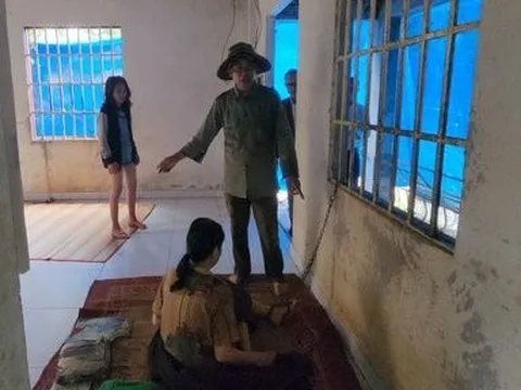 Lâm Đồng: Nguyên nhân khiến 3 chị em gái bị nhốt, xích trong nhà