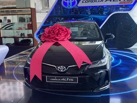 Dòng xe sedan vươn lên dẫn đầu doanh số