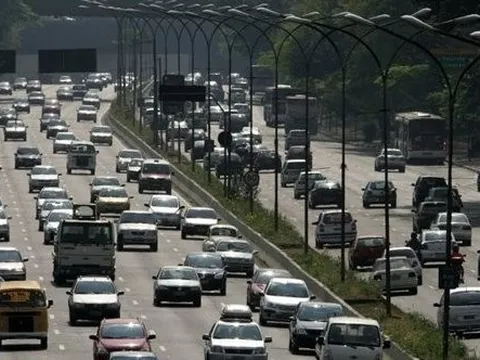 Một quốc gia khiến xe điện “không có cửa”: Phát minh loại nhiên liệu được coi là “vàng xanh” lấn át xe chạy bằng pin, thị phần xe điện chiếm chưa đến 1%