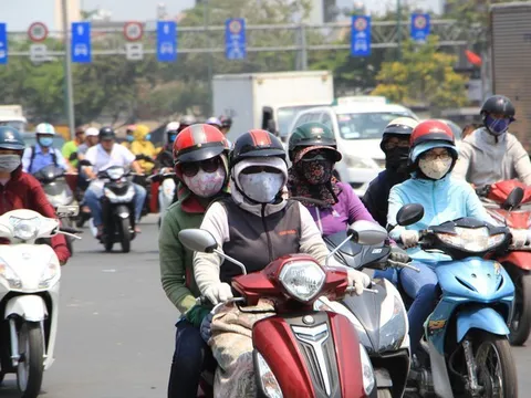 Bắc Bộ, Trung Bộ nắng nóng gay gắt kéo dài