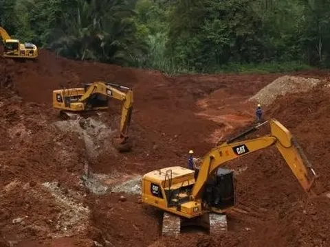 Chưa kịp mừng vì nắm giữ một loại kim loại quý với trữ lượng gần gấp 10 lần so với Trung Quốc, giấc mơ “giải cứu” ngành xe điện toàn cầu của quốc gia châu Á này bất ngờ bị lung lay
