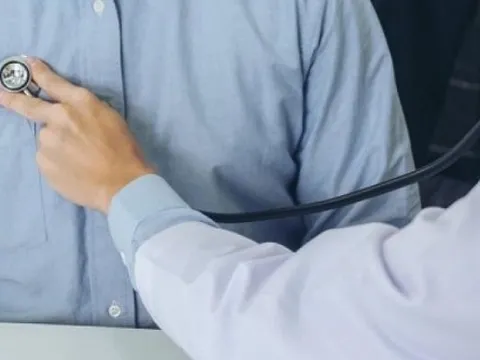 Liên tục làm điều này trong nhiều năm, người đàn ông không ngờ mắc bệnh nghiêm trọng