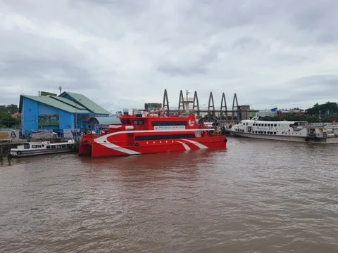 Tàu, phà đi Phú Quốc tạm ngưng hoạt động vì thời tiết xấu