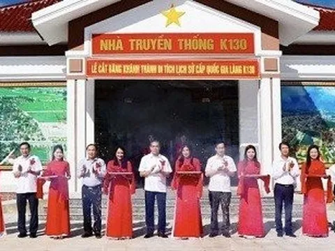 Trở lại ngôi làng từng dỡ 130 ngôi nhà để đoàn xe ra chiến trường