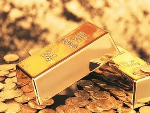 Giá vàng vọt tăng, vượt mức 67 triệu đồng/lượng
