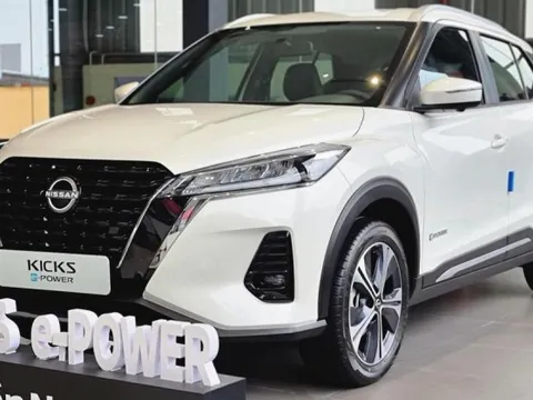 Giá Nissan Kicks chạm đáy tại Việt Nam, giảm kỷ lục 110 triệu, về ngang mức Seltos và Creta