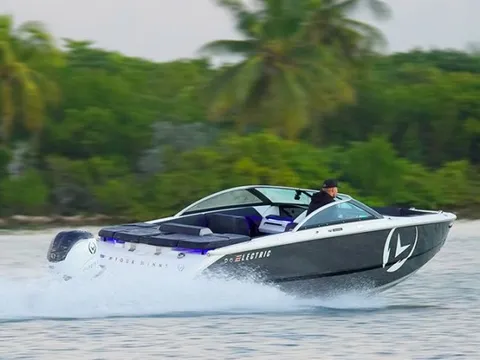 Đừng chỉ ‘chui vào ngõ hẹp’ sản xuất ô tô điện - đây mới là ‘cửa sáng’ để tranh phần miếng bánh EV 700 tỷ USD