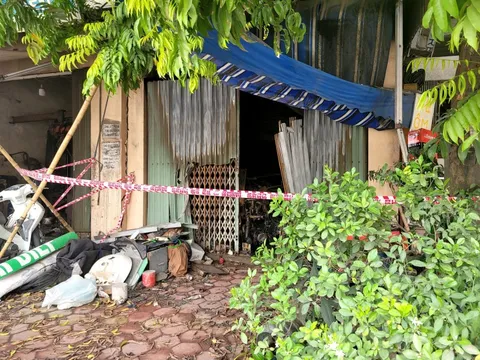 Cháy cửa hàng kinh doanh ắc-quy và đồ điện, ông chủ tử vong