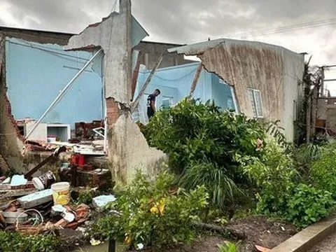 Kiên Giang: 226 căn nhà đổ sập và tốc mái do ảnh hưởng bão số 2