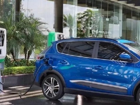 Giá dịch vụ sạc pin ô tô điện tại Việt Nam là bao nhiêu?