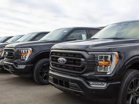 Ford triệu hồi gần một triệu xe bán tải vì lỗi phanh