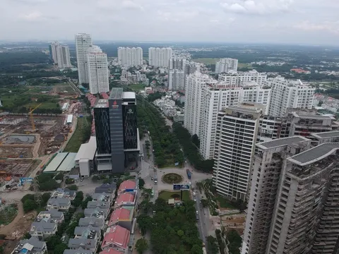 Cử tri TP HCM kiến nghị đánh thuế cao với bất động sản bỏ hoang, Bộ Tài chính nói gì?