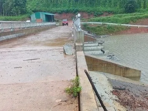 Đắk Nông: Dự án hồ thủy lợi hơn 100 tỷ bị nứt, khẩn trương di dời 34 hộ dân
