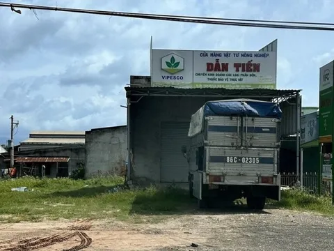 Bình Thuận: Bắt quả tang cửa hàng tàng trữ số lượng lớn thuốc bảo vệ thực vật bị cấm
