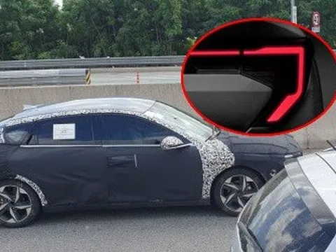 Kia K3 2024 lộ nhiều ảnh trước ngày ra mắt: Dáng coupe như Audi A5, đèn thiết kế lạ, có thể có bản gầm cao