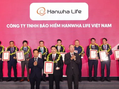 Hanwha Life Việt Nam liên tục giữ vững danh hiệu Công ty bảo hiểm uy tín