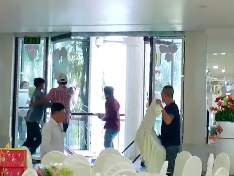 Đâm nhau sau tiệc cưới, 2 người đàn ông nguy kịch