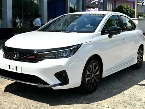 Honda City 2023 liên tục giảm giá tại đại lý: Đắt nhất chưa đến 580 triệu, tăng sức đấu Vios