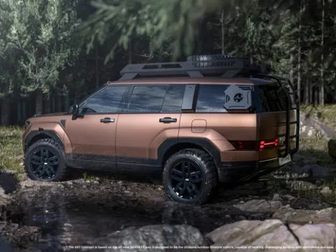 Hyundai 'nhá hàng' Santa Fe bản off-road: Đi lốp địa hình, có thang, dễ làm siêu lòng khách Việt