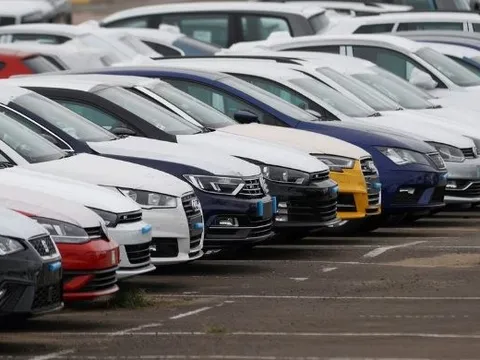Tiêu thụ ô tô của Việt Nam xếp thứ bao nhiêu Đông Nam Á sau nửa đầu năm 2023?