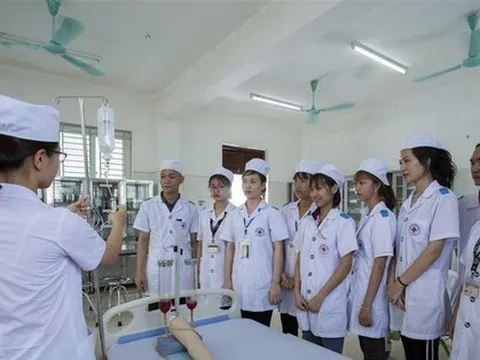 Lao động Việt sang Đức học nghề được cấp thêm lương 30 triệu đồng/tháng