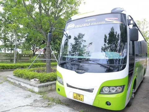 Lên mạng đặt làm giả giấy phép lái xe để hành nghề tài xế