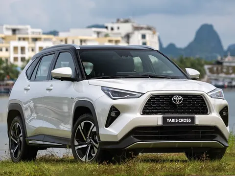Toyota Yaris Cross chốt ngày ra mắt, tung ảnh không che tại Việt Nam, đe dọa vị thế song mã của Creta và Seltos