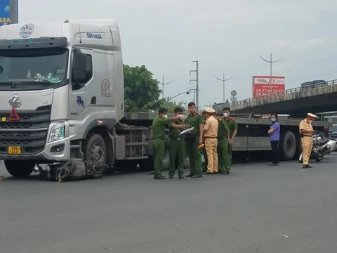 TP HCM: Tai nạn thương tâm, 2 người tử vong