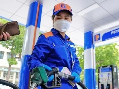 Giá xăng dầu chấm dứt tăng liên tiếp?