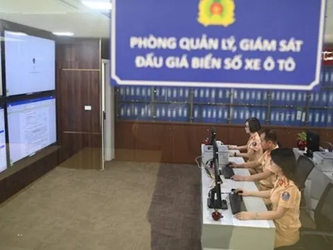 Đấu giá 11 biển số xe "siêu đẹp"