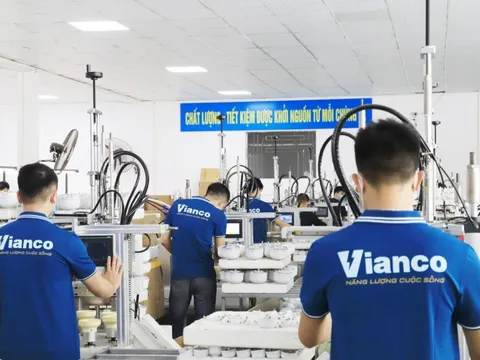 Vianco triển khai chương trình “Đổi bóng - sáng đèn”