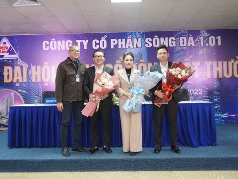 Tố công ty của vợ ca sĩ Khánh Phương làm chủ tịch "không thanh toán đủ lương từ đầu năm", CEO SJC đơn phương chấm dứt hợp đồng lao động