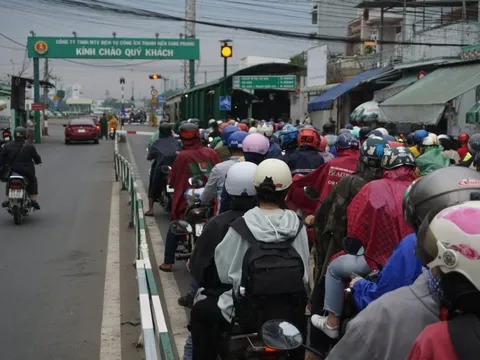 Dịp lễ 2-9: 2 bến phà Bình Khánh, Cát Lái sẽ tăng thêm hàng chục nghìn khách