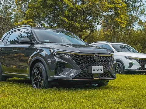 Đại lý báo MG RX5 sắp về Việt Nam: Cùng phân khúc CX-5, CR-V, phong cách xe thể thao