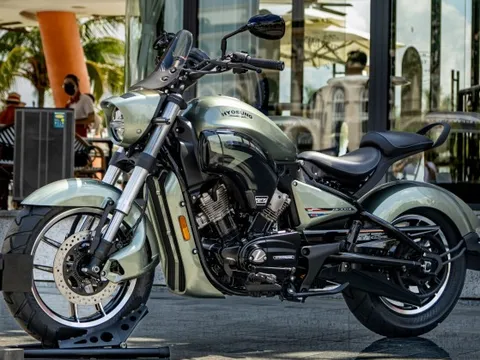 Chi tiết Hyosung GV300R vừa ra mắt Việt Nam: Giá 148 triệu, cùng cỡ Honda Rebel 300 đã ngừng bán