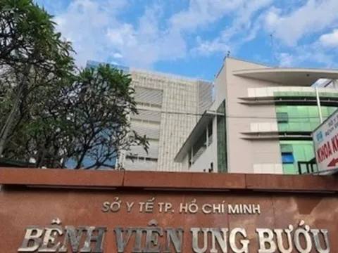 Bác sỹ bị tố gợi ý 'cho vui vẻ' mới cấp thuốc: Sở Y tế TP.HCM yêu cầu làm rõ