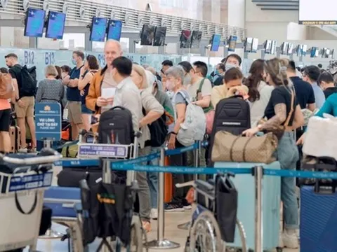 Giá vé máy bay dịp 2/9 có tăng?