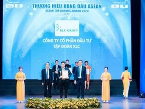 KLC Group nhận hai giải thưởng quan trọng tại Lễ công bố Thương hiệu hàng đầu ASEAN