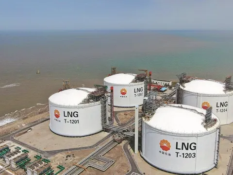 Nhập khẩu lượng khí đốt kỷ lục dù không thiếu, quốc gia châu Á này đang toan tính điều gì?