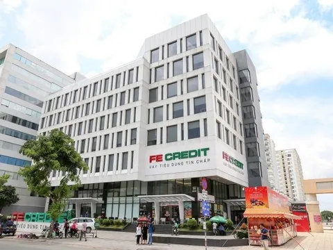 FE CREDIT thua lỗ gần 3.000 tỷ đồng trong nửa đầu 2023