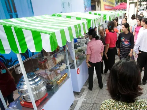 Đề xuất mở rộng các tuyến phố hàng rong ở TP HCM