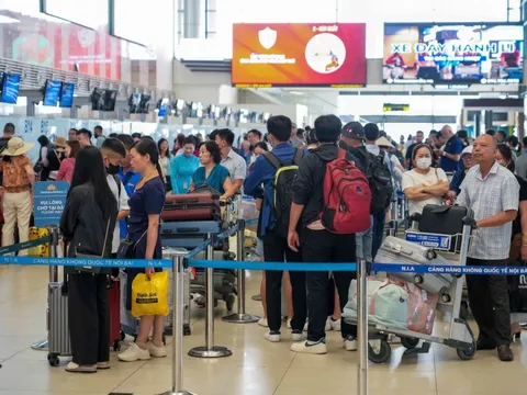 Các chặng bay du lịch từ Hà Nội, TP HCM đắt khách