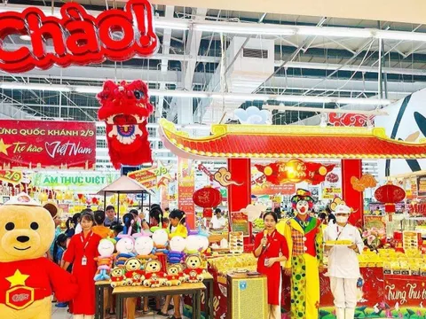 Dịp 2/9, Winmart, Big C, Aeon Mall,... đua khuyến mại ra sao?